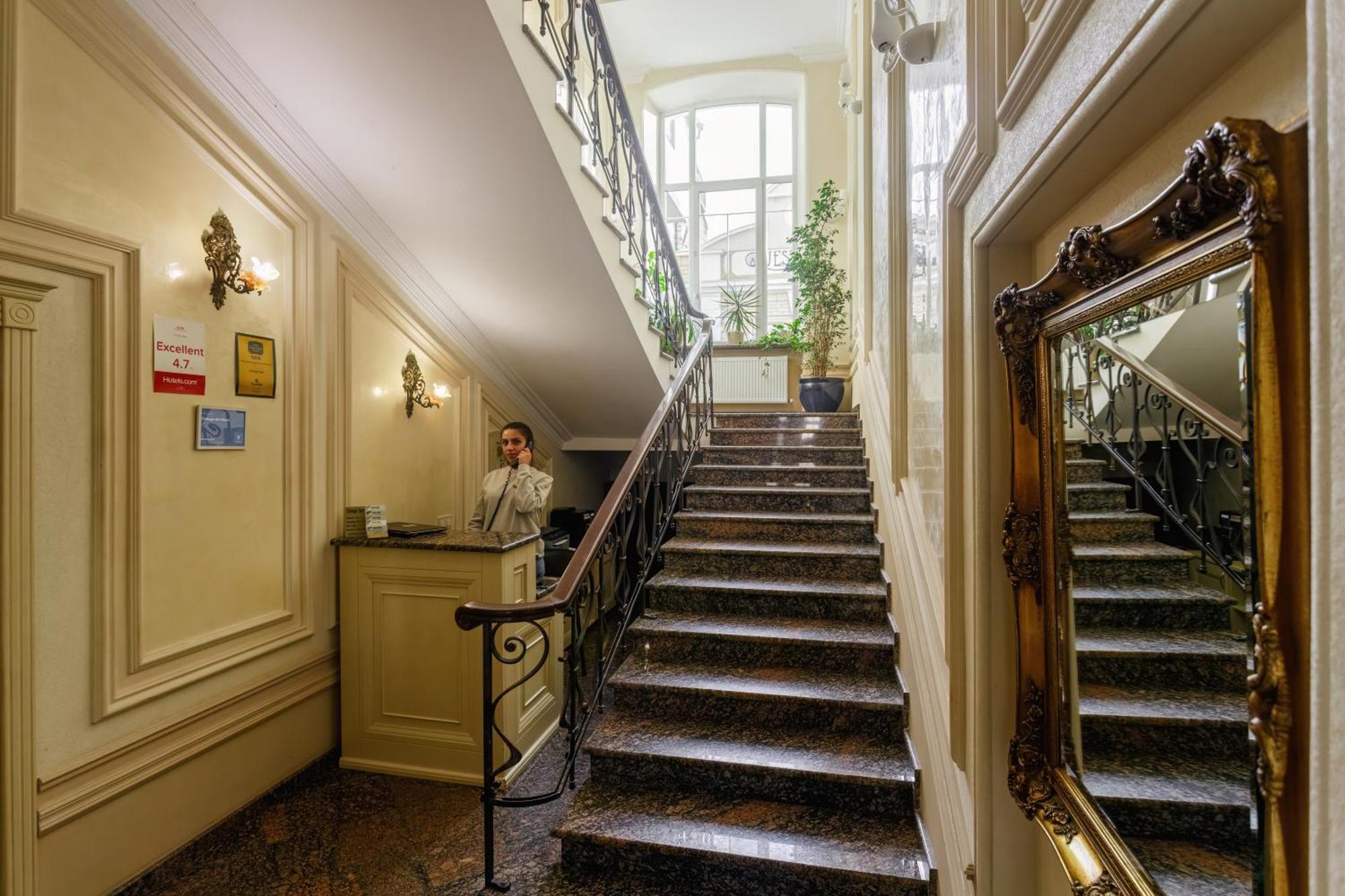 Vintage Art Hotel Одесса Экстерьер фото