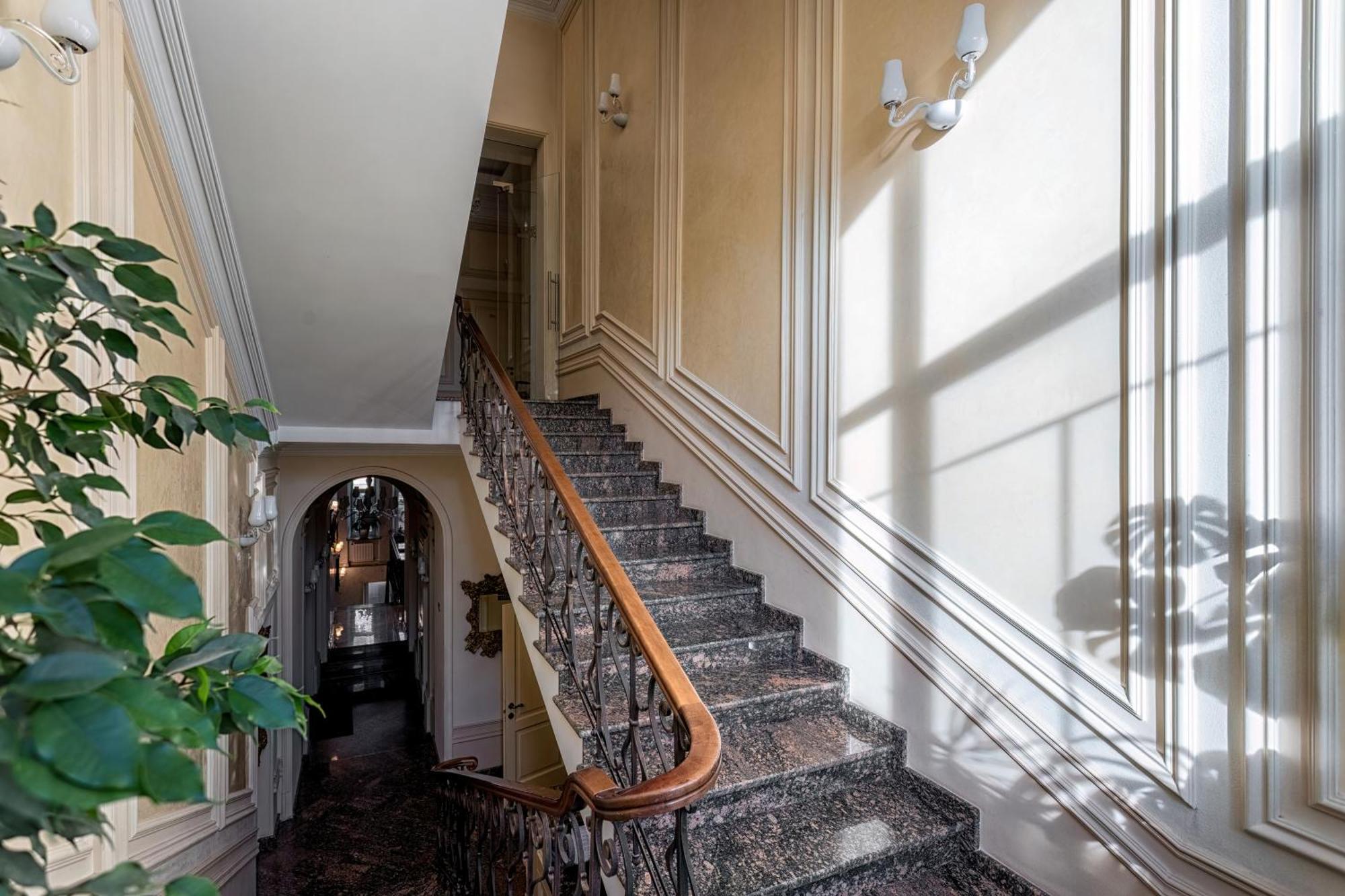 Vintage Art Hotel Одесса Экстерьер фото